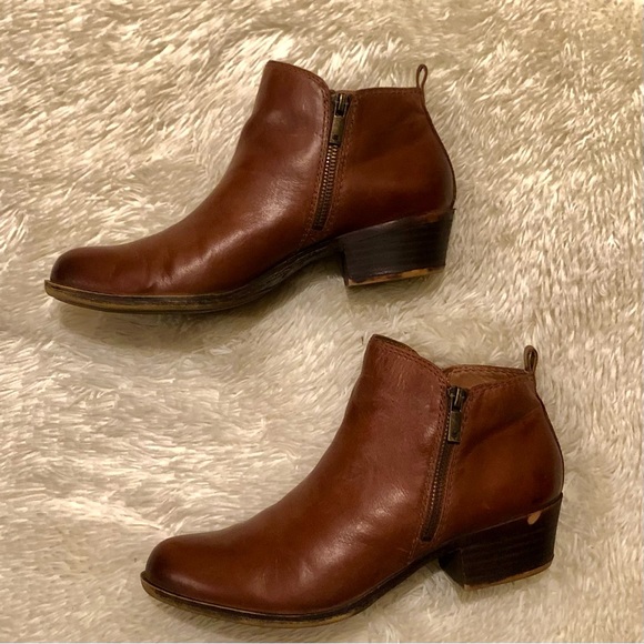 LUCKY BRAND—WOMEN’S GENUINE LEATHER SIDE-ZIP BOOTIES!! BROWN BOOTIES EUC!! - Picture 4 of 7